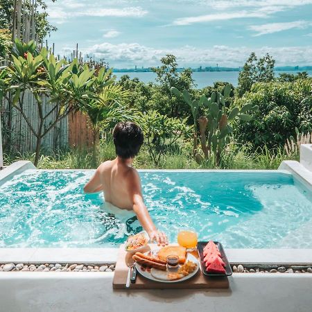 Myth Koh Larn Resort Bar And Bistro Exterior foto